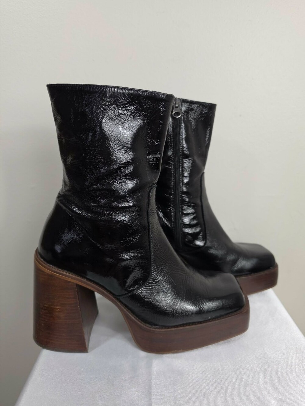 L'INTERVALLE Black Patent Platform Ankle Boots with Wood Block Heel